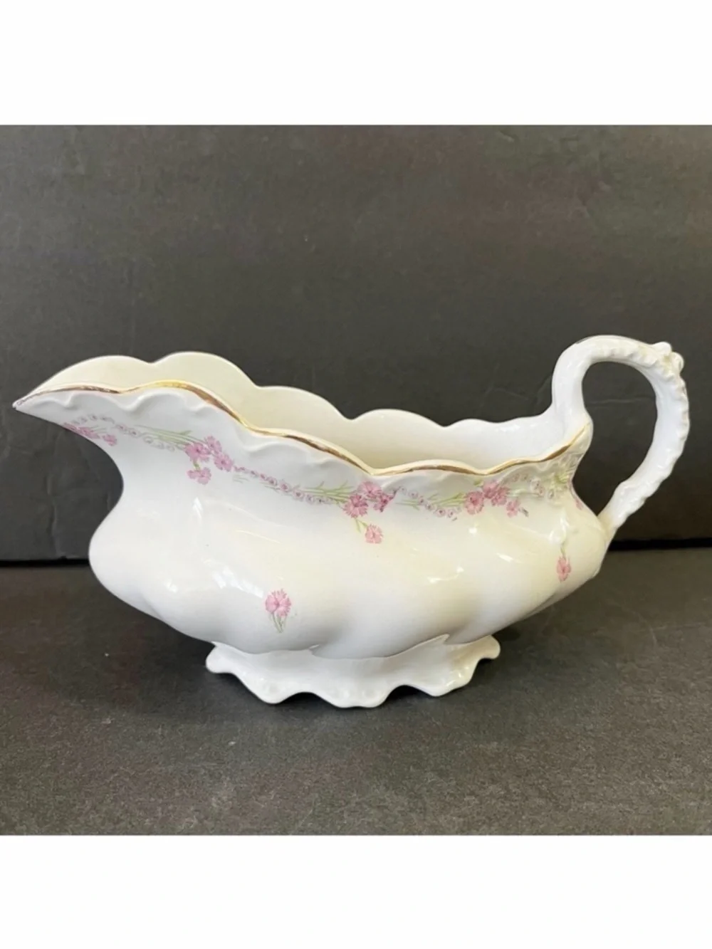 Johnson Bros Gravy Boat Pink Floral Chintz Romantic JB518 Green Stem Sauce